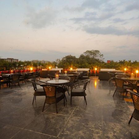 Hotel Jullundur 18 Chandīgarh المظهر الخارجي الصورة